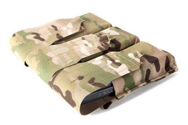 Blue Force Gear-Triple M4 Mag Pouch - Classic style with flap one mag per pocket - MultiCam® - Image 2