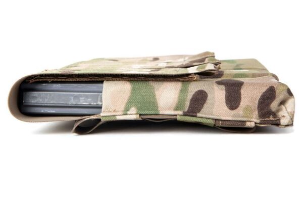 Blue Force Gear-Triple M4 Mag Pouch - Classic style with flap one mag per pocket - MultiCam® - Image 3